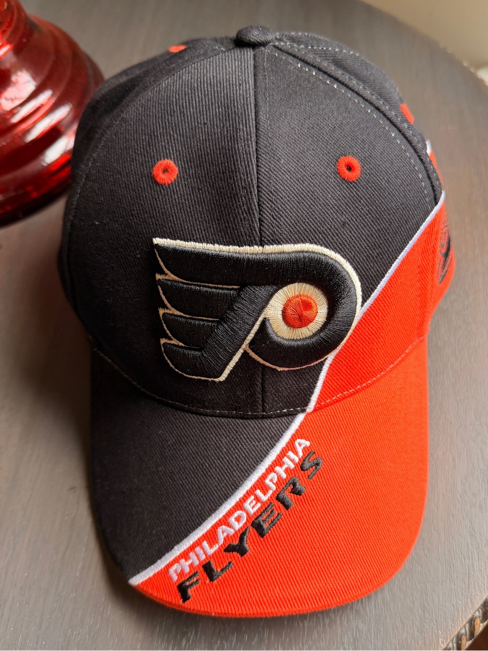 47 Brand Philadelphia Flyers Winter Classic NHL Cap Black Orange One Sz